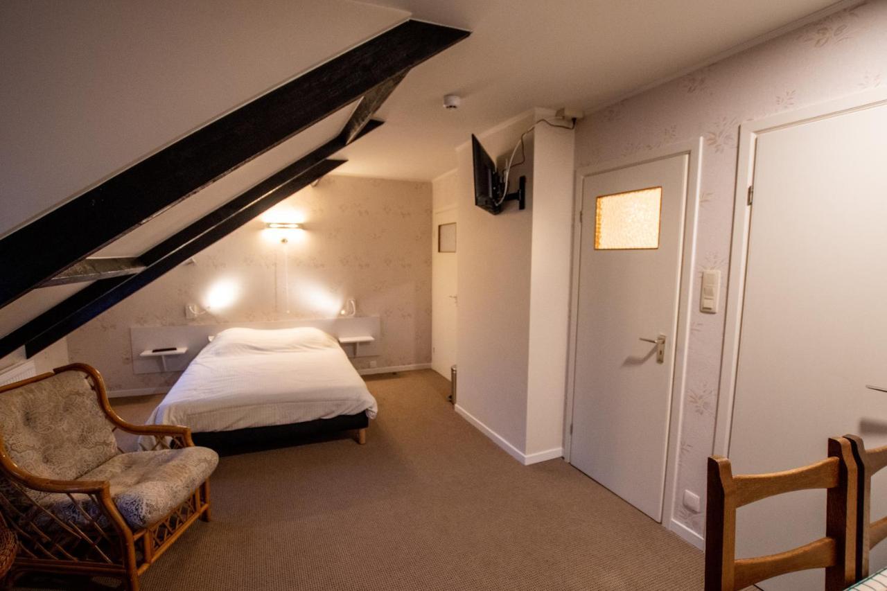 Auberge Le Vieux Moulin Poupehan Екстер'єр фото