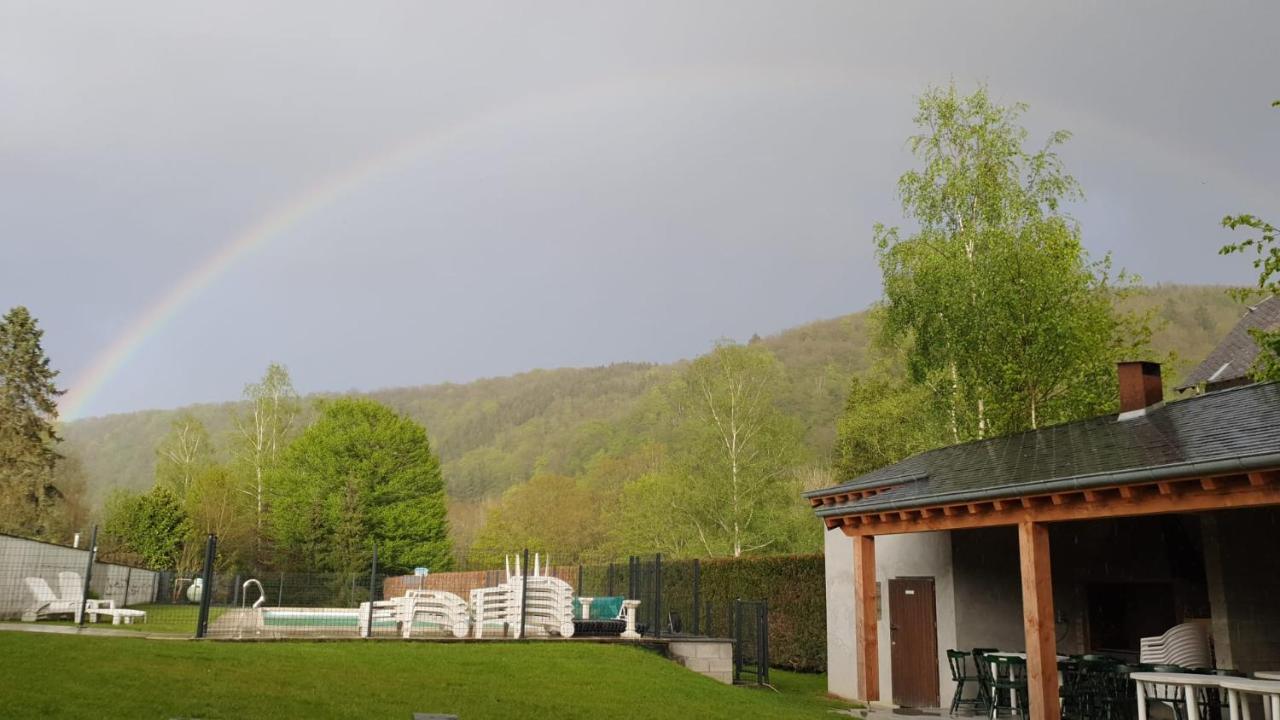 Auberge Le Vieux Moulin Poupehan Екстер'єр фото
