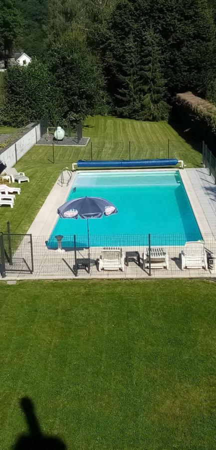 Auberge Le Vieux Moulin Poupehan Екстер'єр фото