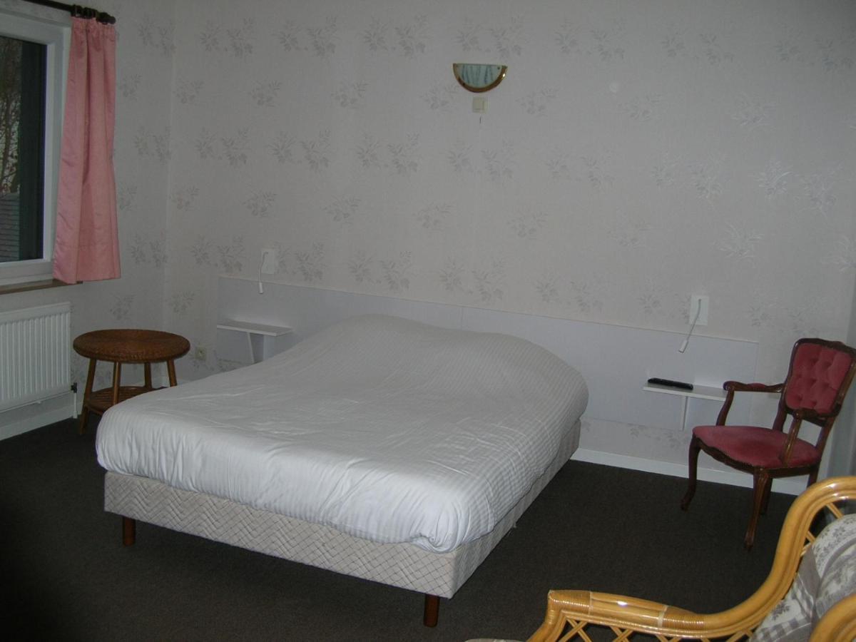 Auberge Le Vieux Moulin Poupehan Екстер'єр фото